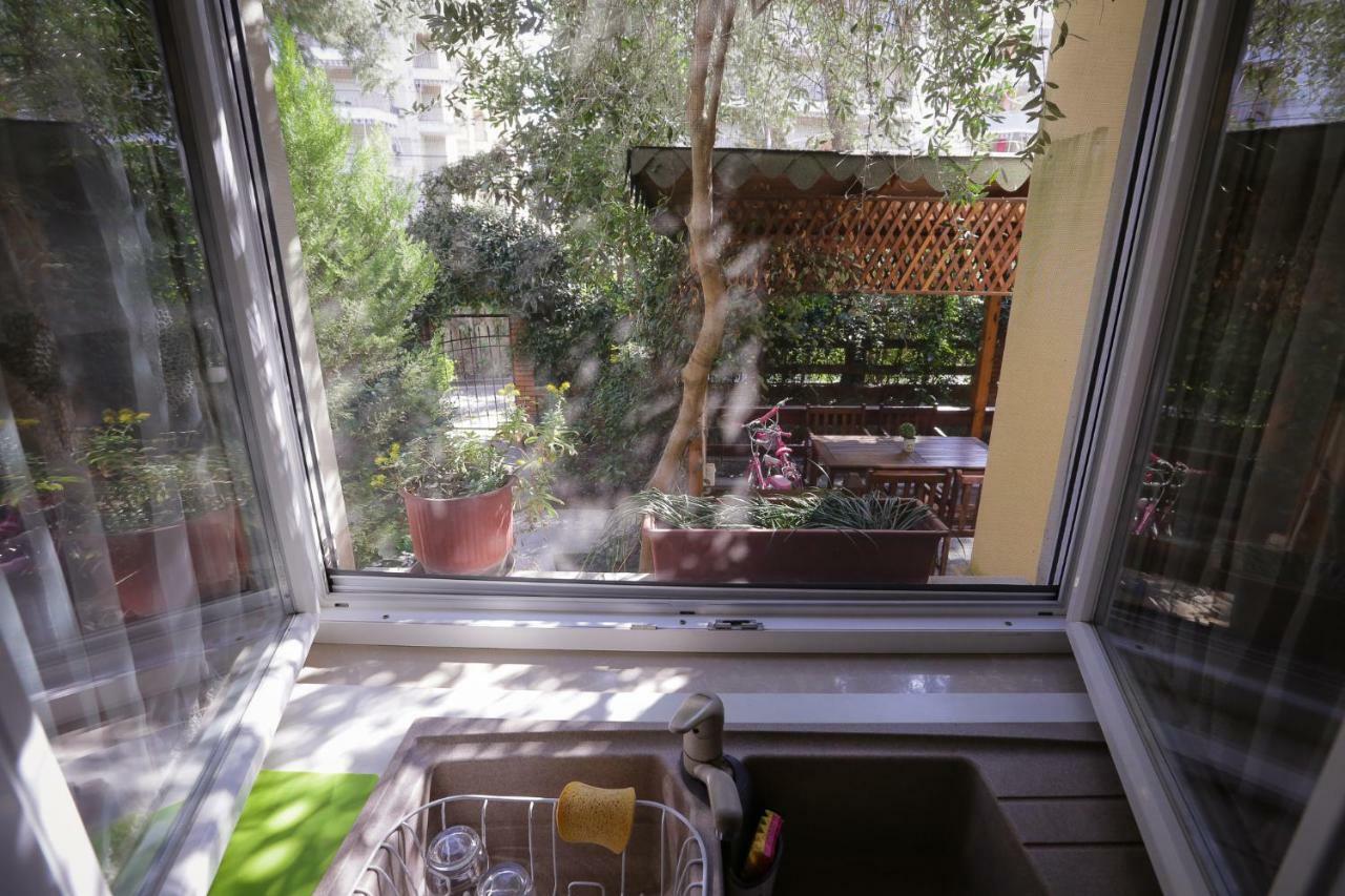 Pine-Tree Apt W/ Private Garden 50 M From The Sea ゴーレム エクステリア 写真
