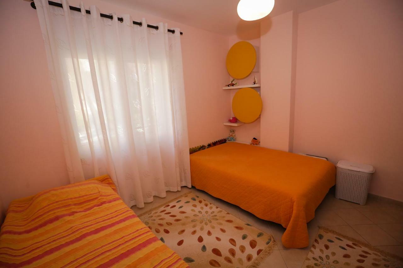 Pine-Tree Apt W/ Private Garden 50 M From The Sea ゴーレム エクステリア 写真